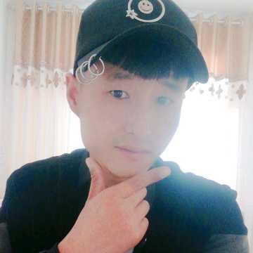 短发女主播 红酒,短发女主播的红酒魅力之旅