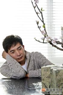 曹海军 资料,探索科技创新与产业融合的领军人物