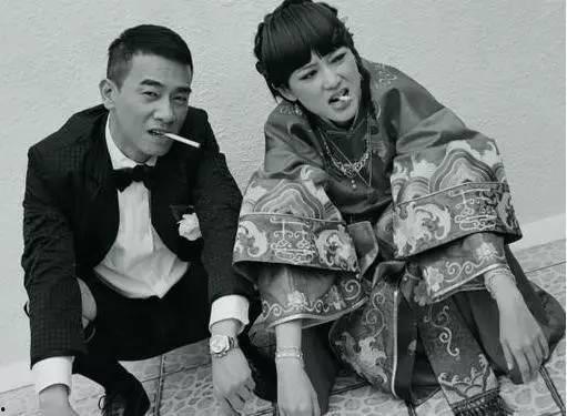 应采儿结婚照片,幸福笑容定格永恒